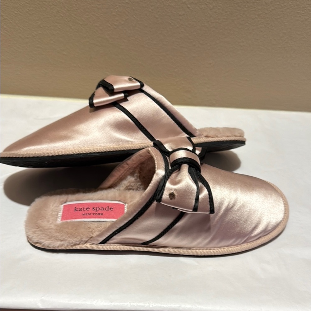 NWOT Kate Spade Pink and Black Slippers with Bow Detail and Faux Fur - Picture 1 of 14